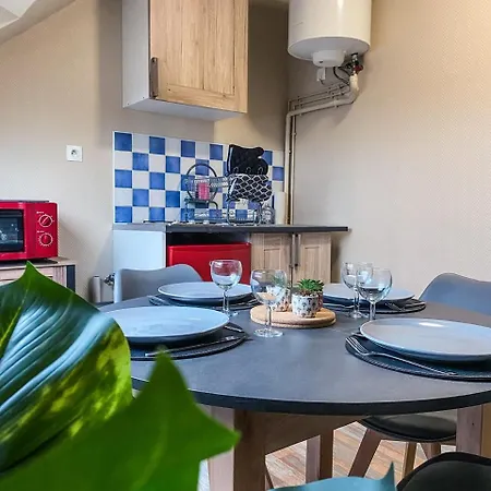 Studio Central Avec Parking Gratuit Apartman